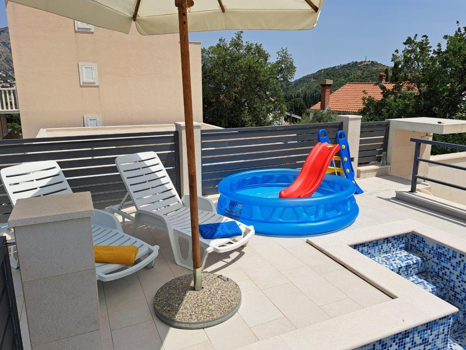 Villa "Amber" Luxury Apartments With A Pool Mlini Exteriér fotografie