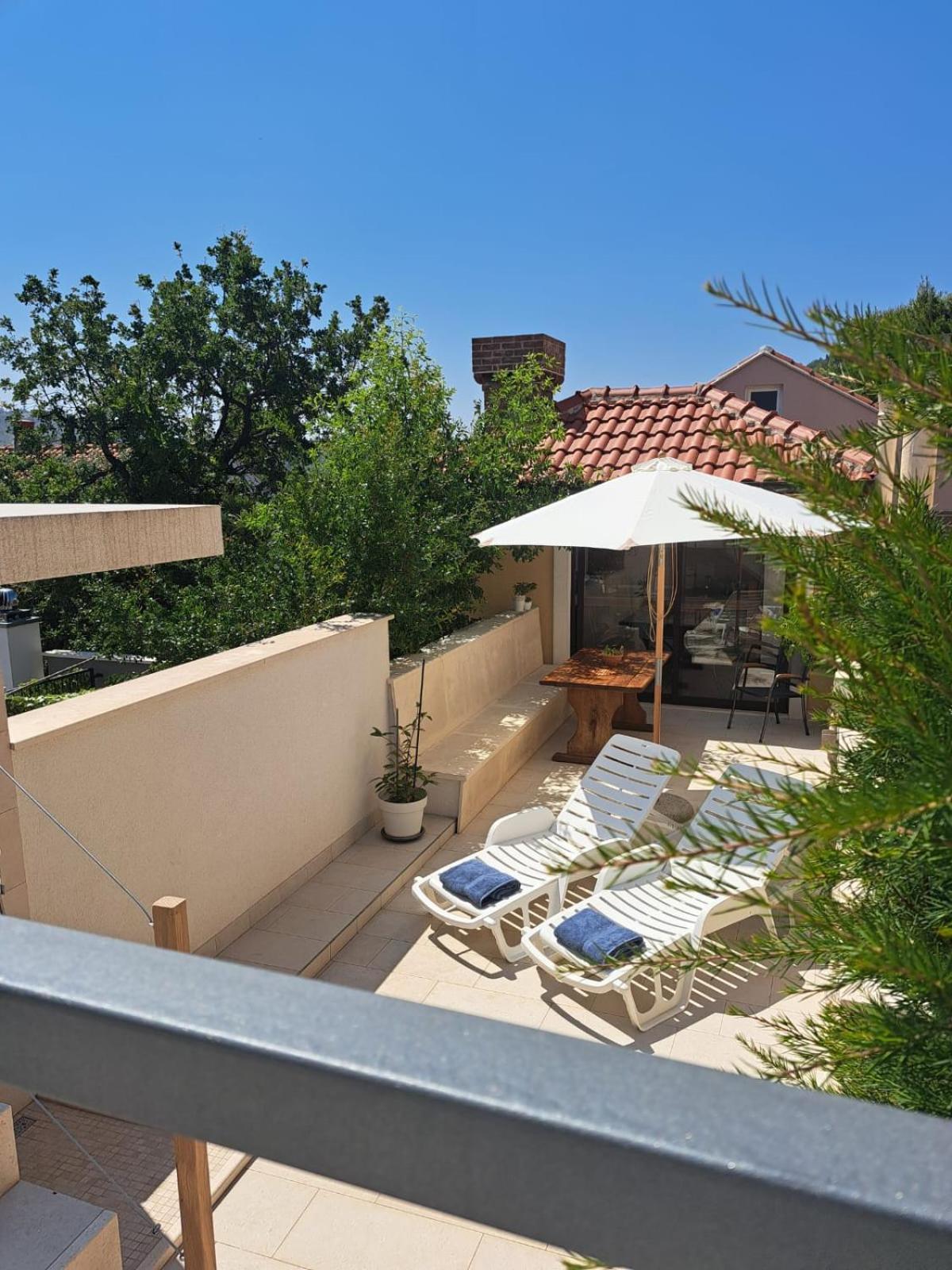 Villa "Amber" Luxury Apartments With A Pool Mlini Exteriér fotografie